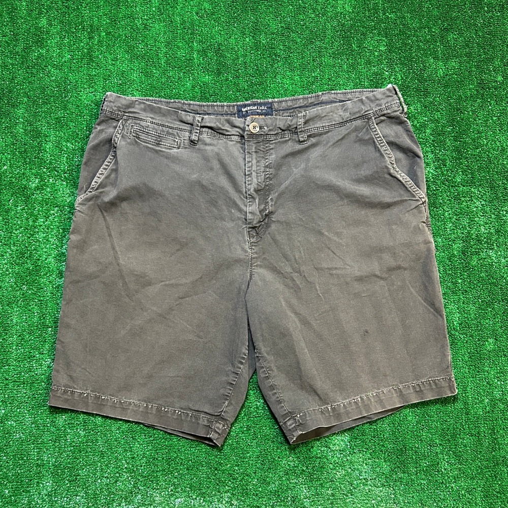 American Eagle Utility Mens Slim Chino Shorts 40 Gray
